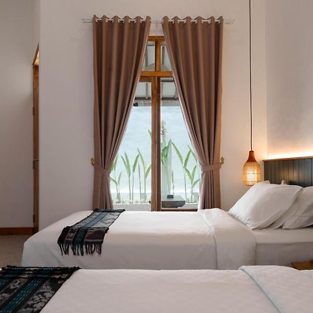 Green Hill Boutique Hotel Лабуан-Баджо Екстер'єр фото