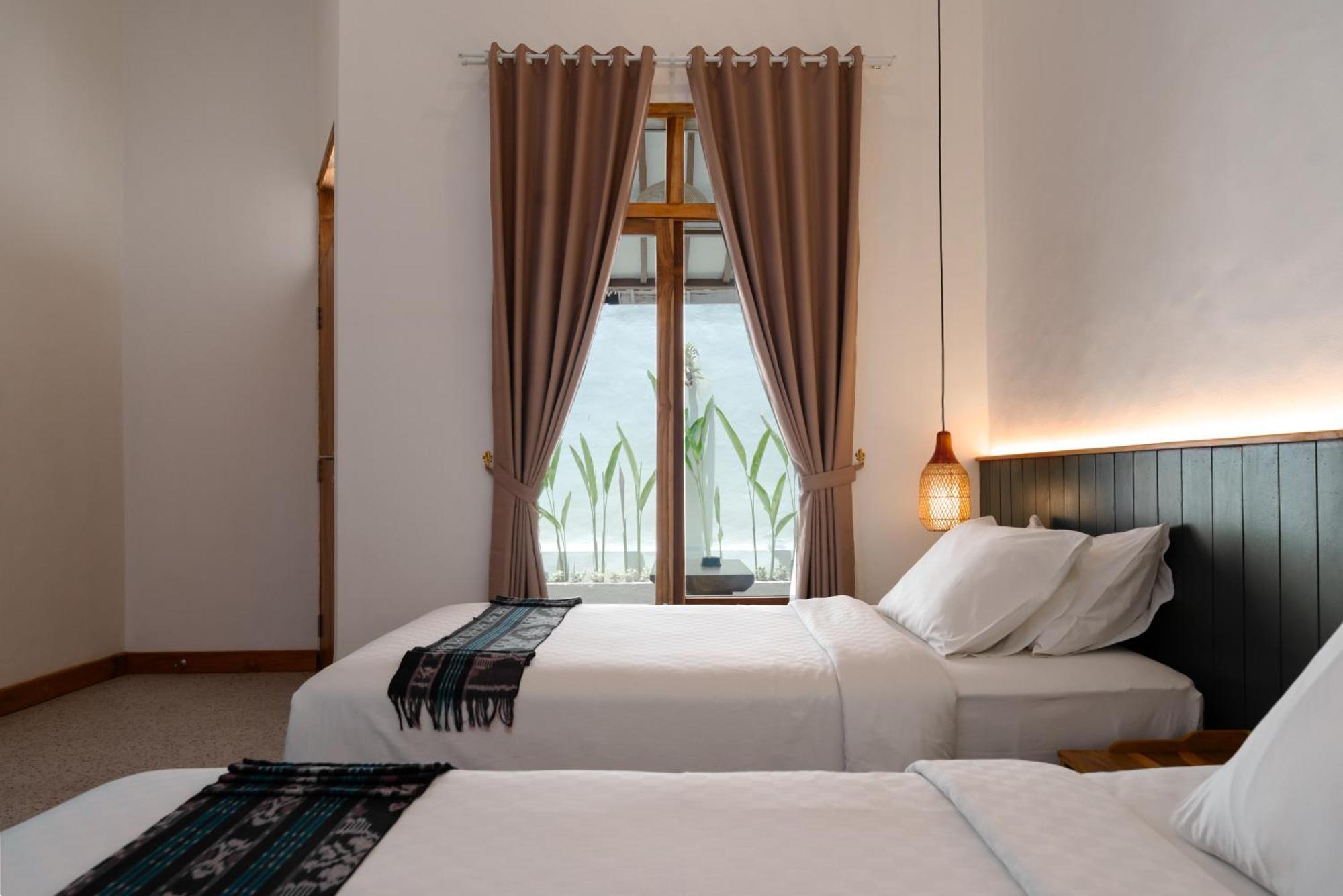 Green Hill Boutique Hotel Лабуан-Баджо Екстер'єр фото